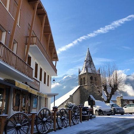 Appartement rez de jardin montée de l'alpe d'Huez La Garde  Esterno foto