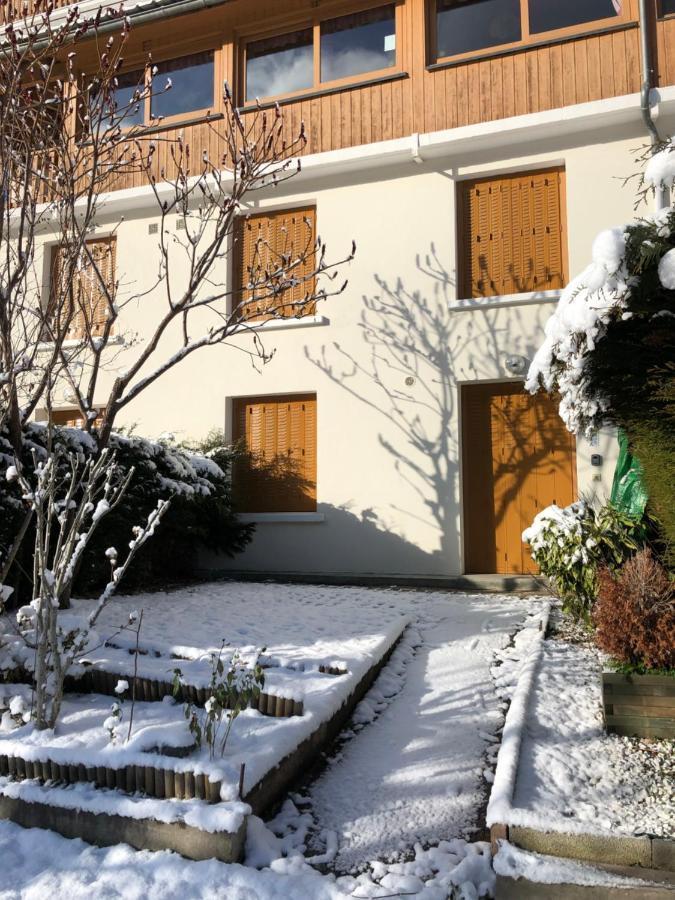 Appartement rez de jardin montée de l'alpe d'Huez La Garde  Esterno foto