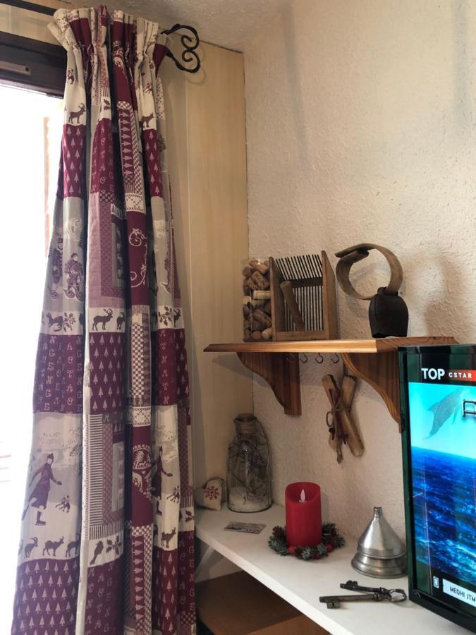 Appartement rez de jardin montée de l'alpe d'Huez La Garde  Esterno foto