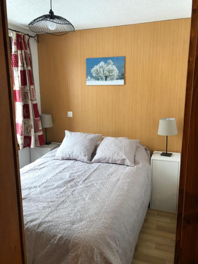 Appartement rez de jardin montée de l'alpe d'Huez La Garde  Esterno foto